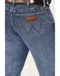 Wrangler Retro Green Men's Brierley Light Medium Wash Stretch Slim Straight Jeans -Wrang Men Jeans Shop 2000359722 413 P4